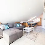 شقة Fuchsbau جارمش بارتنكيرشن
